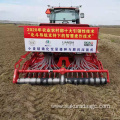 Planter with high precision seed metering device